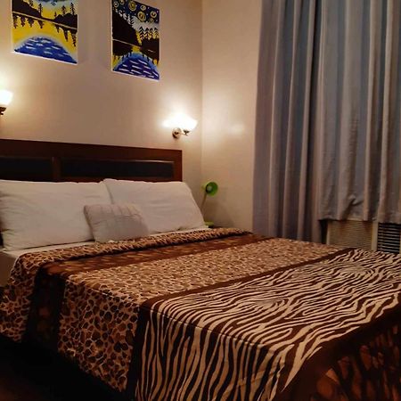 Sarasota Residential Resort: Convenient NAIA T3 & Resorts World Manila Location Pasay Exterior photo